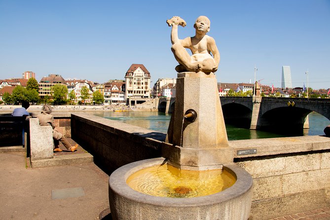 1 Hour express walk of Basel with a Local - Basel Town Hall on Market Square