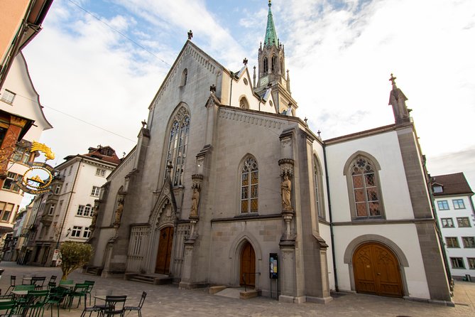 1 Hour Express Walk of St. Gallen with a Local - Meeting the person behind the Vadian Monument