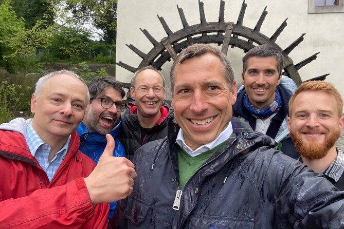 Aarau Scavenger Hunt and Sights Self-Guided Tour - Photo tasks bring the group together