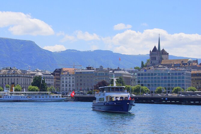 Audioguided sightseeing cruise of Geneva - Along the international shoreline