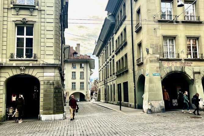 Beautiful Bern's Legends: A Self-Guided Audio Tour - The Childeater Fountain is Bern at its strangest