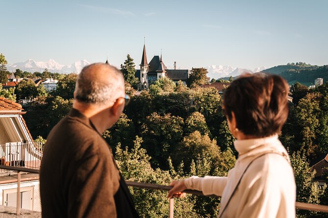 Bern Private Photoshoot with Optional Picnic by the River - Timing, meeting points, and the final walk