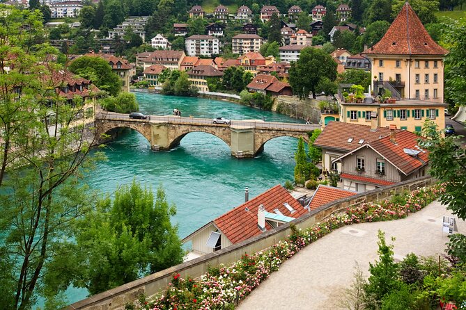 Bern Scavenger Hunt and Highlights Self Guided Audio Tour - What This Bern Walk Actually Feels Like