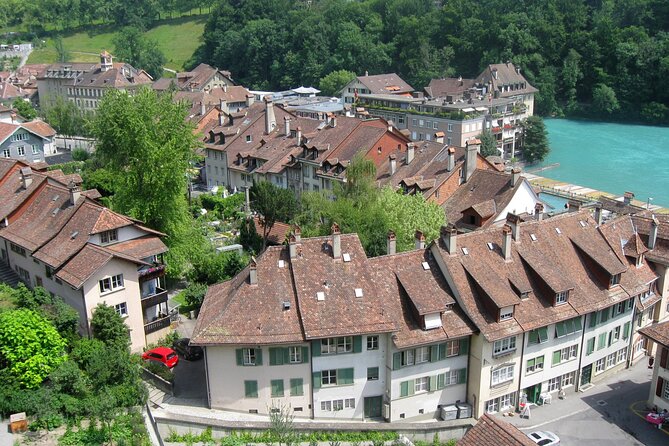 Bern Scavenger Hunt and Highlights Self Guided Audio Tour - Nydegg Church and the Walk Toward the River