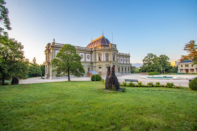 Best Intro Tour of Geneva with a Local - The United Nations area and Geneva’s global role