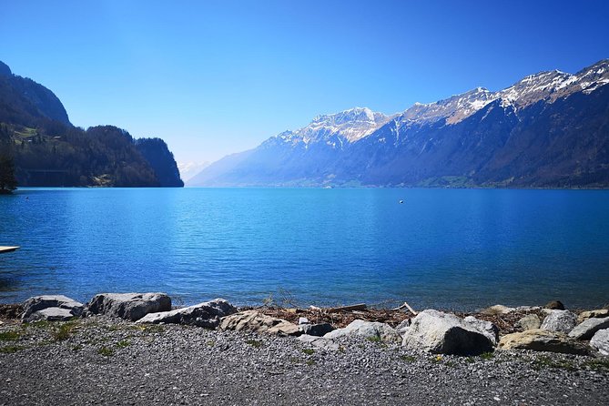 Best of Bernese Oberlands from Luzern - Interlaken in a quick 15 minutes