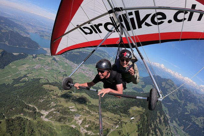 Birdlike Hang Gliding Lucerne - The landing in Stans