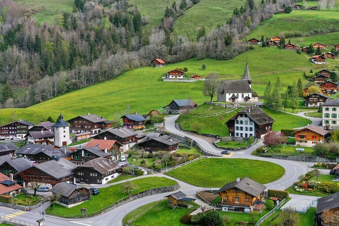Breathtaking Private Hike with a Local Swiss Expert (1 day trip) - The Swiss picnic and what you still pay for