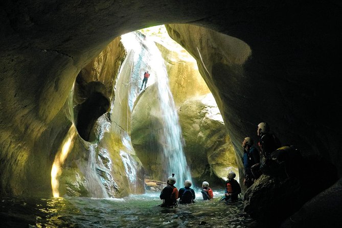 Canyoning Chli Schliere with OUTDOOR (Advanced) - What to bring and what to leave behind