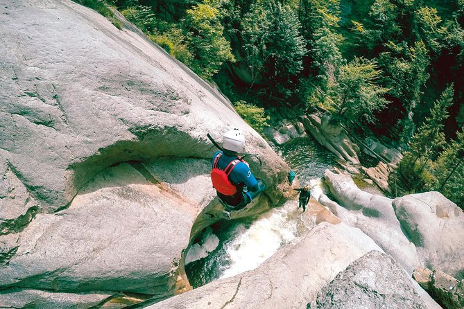 Canyoning Chli Schliere with OUTDOOR (Advanced) - Starting at 8:15 a.m. in Wilderswil