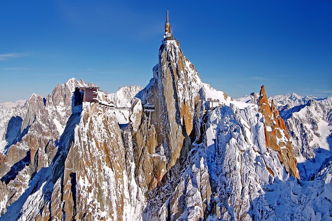 Chamonix & Mont Blanc Guided Day Trip with SkyView Panoramic bus - Montenvers and Mer de Glace by red cog railway