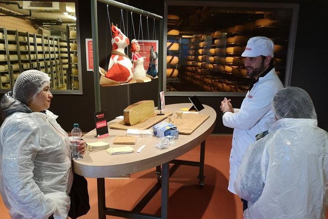 Chocolate, Cheese and Wine Tour in Luzern region - Who will enjoy this day most