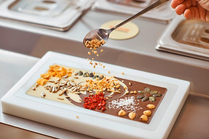 Chocolate factory Individual experience tour - Chocolate tastings are part of the ticket