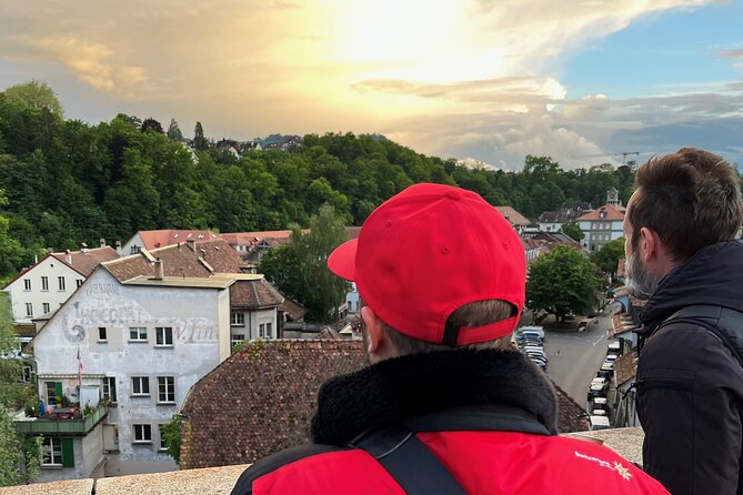 Chocolate tour in Bern with chocolate tasting - Finishing at BearPark with l’Ours de Berne