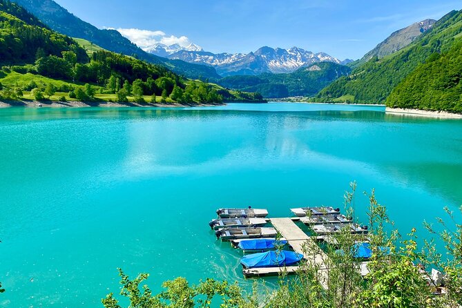 Crash Landing on You Private Switzerland Day Tour from Zurich or Lucerne (CLOY) - Interlaken brings the grand-hotel scene