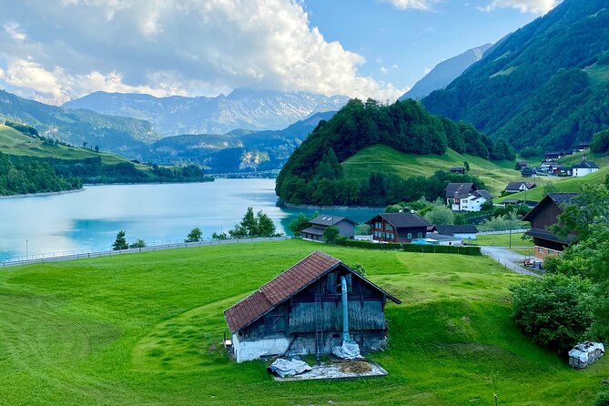 Crash Landing on You Private Switzerland Day Tour from Zurich or Lucerne (CLOY) - A Swiss picnic in Sigriswil