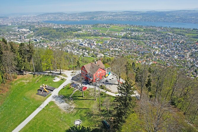 Culinary Tour from Zurich with Traditional Swiss Cheese Fondue Dinner - How the guides affect the experience