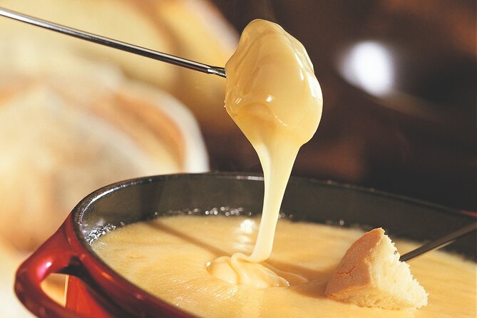 Culinary Tour from Zurich with Traditional Swiss Cheese Fondue Dinner - The Felsenegg cable car and five-minute forest walk
