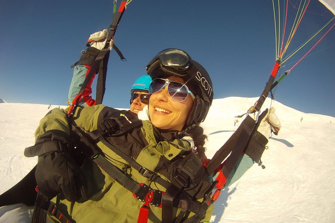 Davos Absolutely Free Flying Paragliding Tandem Flight 1'000 Meters High - What the $252.95 price includes