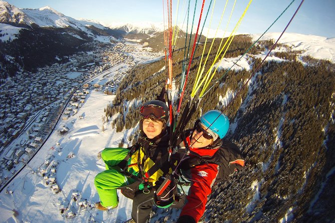 Davos Absolutely Free Flying Paragliding Tandem Flight 1'000 Meters High - Who will enjoy this flight most