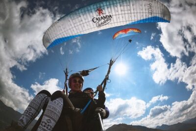 DAVOS: Paragliding For 2 Passengers – Together In The Air! (Video&Photos Incl.)