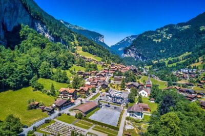 Daytrip to Swiss Villages: Interlaken Grindelwald & Lauterbrunnen