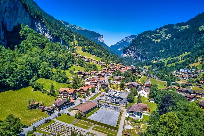 Daytrip to Swiss Villages: Interlaken Grindelwald & Lauterbrunnen - Interlaken, a practical town between lakes and mountains