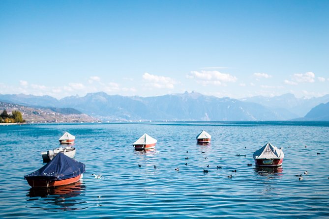 Discover Lausanne’s most Photogenic Spots with a Local - Starting in Lausanne’s steep old center