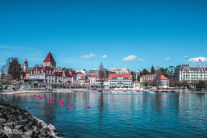 Discover Lausanne’s most Photogenic Spots with a Local - Taking public transport toward Ouchy