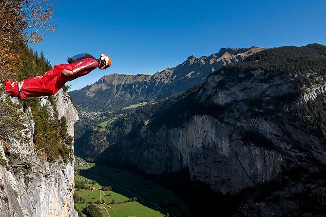 Discover Lauterbrunnen with CHEESE & CHOCOLATE - Walking beneath 72 waterfalls