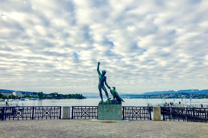 Discover Montreux’s most Photogenic Spots with a Local - Who will enjoy this short photo walk