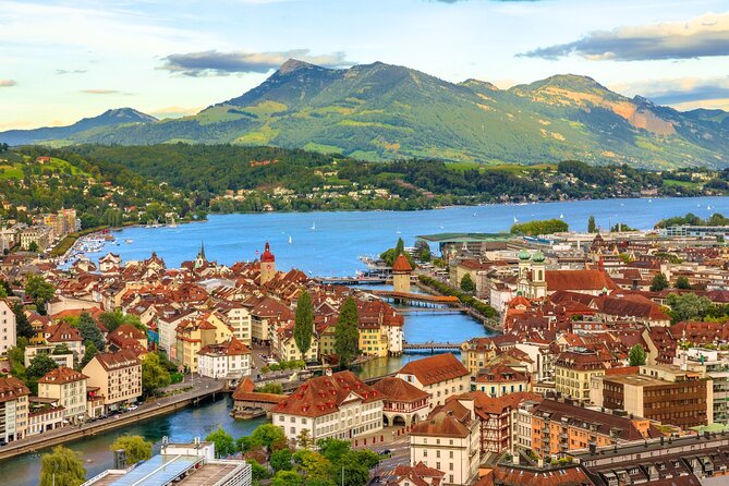 Exclusive Panoramic Train Journey though the Heart of Swiss - Zurich to Lucerne in a Mercedes V-Class