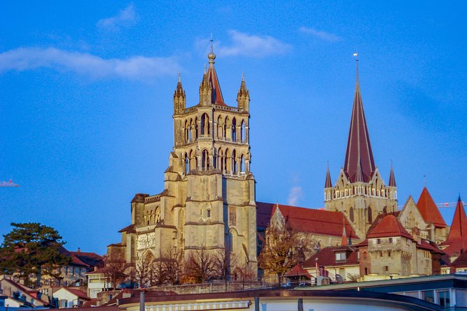 Explore Lausanne in 60 minutes with a Local - What the small group really adds