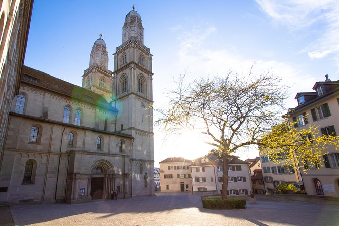 Explore the Instaworthy Spots of Zurich with a Local - Quaibrücke for Lake Zurich and Alpine views