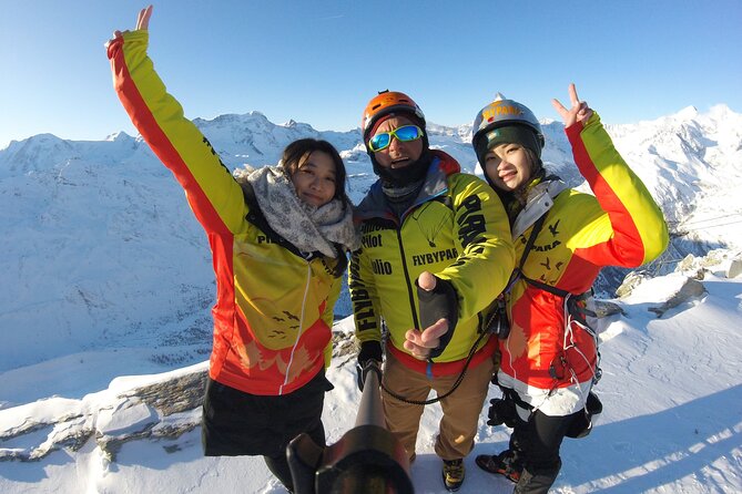 FLYMATTERHORN VIP Paragliding from Zermatt, With Matterhorn View - Who will enjoy this most?