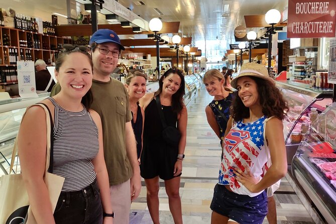 Food tour with EAT and CHILL TOUR Geneva & Lausanne - Olive oils, fresh treats, and the sweet finish