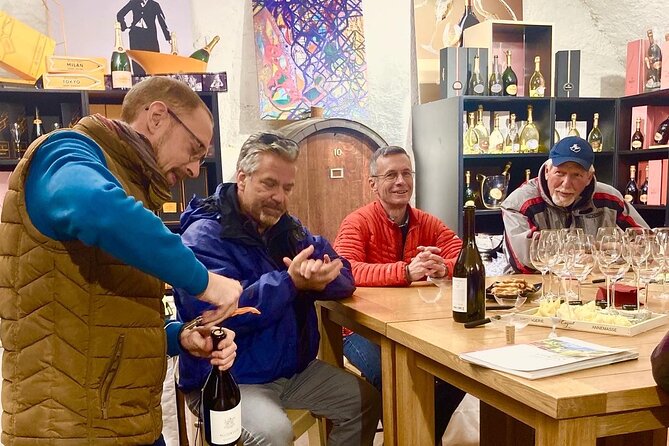 Food tour with EAT and CHILL TOUR Geneva & Lausanne - Who should book this Geneva food walk