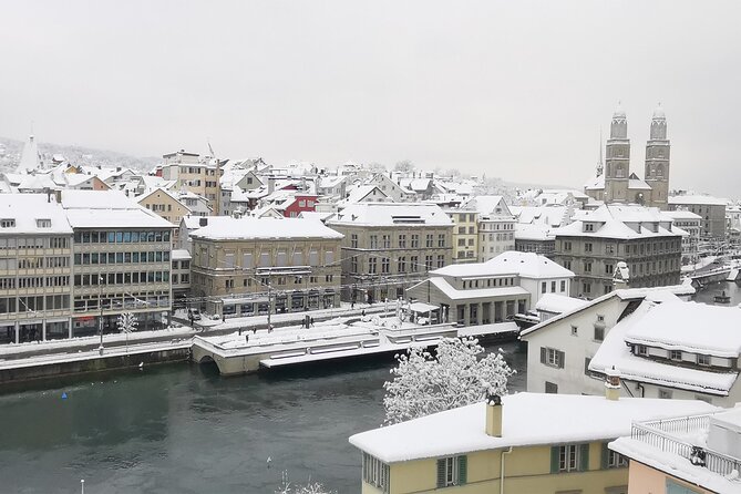 Full-Day Private Zurich Sightseeing Tour and Chocolate Tasting - Swiss picnic by Lake Zurich