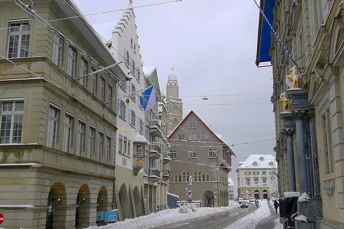 Full-Day Private Zurich Sightseeing Tour and Chocolate Tasting - Hönggerberg and the final wide view