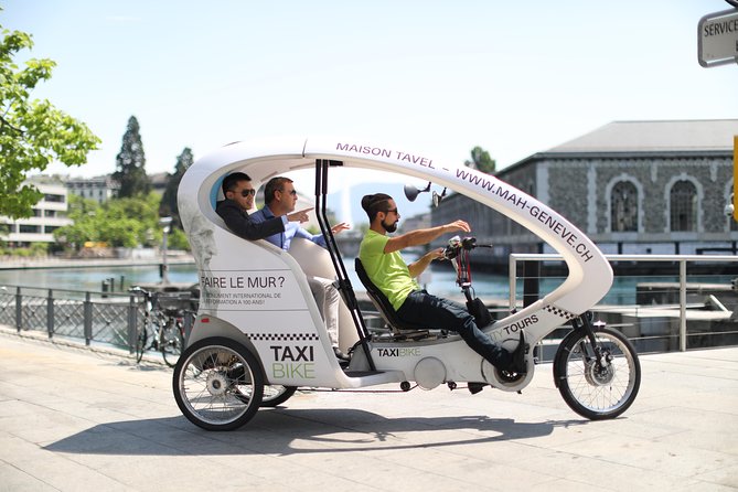 Geneva Highlights Tour by TaxiBike - Jet d’Eau at the harbor
