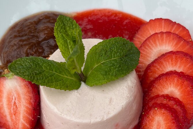 Gourmet Food and Wine Tasting Walk in Lavaux - Food, tastings, and the value of pacing