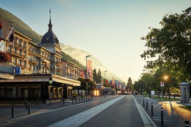 Grindelwald, Interlaken & Lauterbrunnen Day Trip from Zurich - Transport, timing, and winter conditions