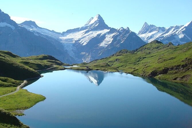 Grindelwald, Lauterbrunnen Lungern Interlaken Semi-Private - Lauterbrunnen brings cliffs and waterfalls