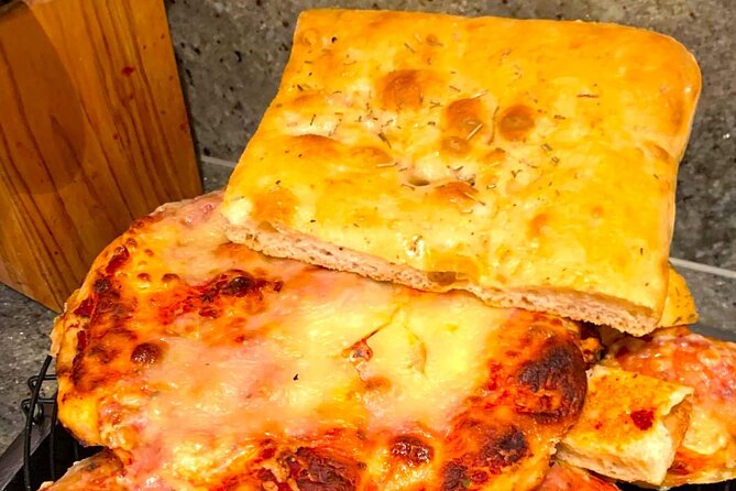 Homemade Italian Pizza & Focaccia Experience with a Local Family - Why this class feels like dinner with a local family