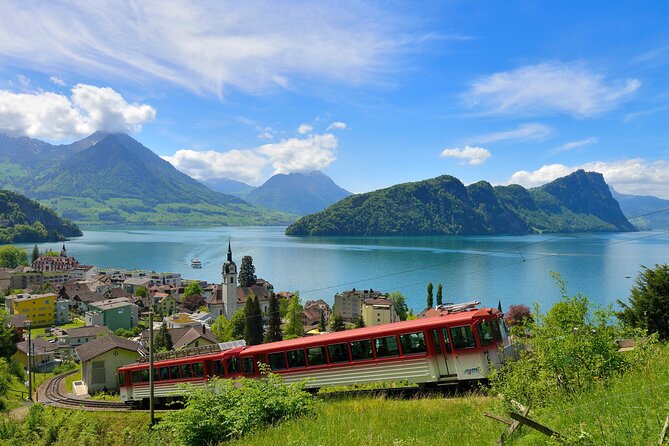 Independent Rigi Tour from Lucerne With Cruise - Wandering through Weggis before the boat home