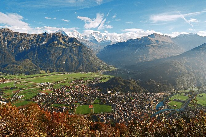 (KTL361) - Interlaken day trip by bus from Lausanne - Comfort, group size, and pace
