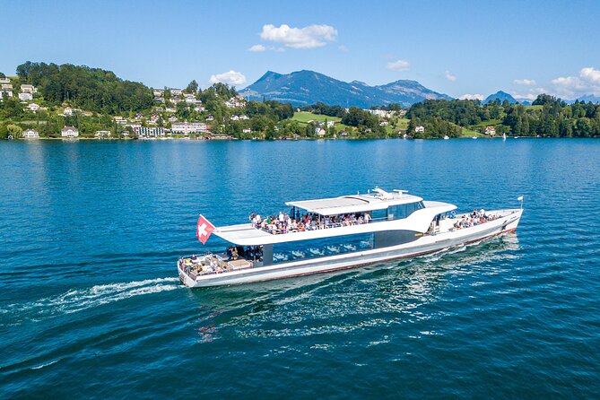 Lake Lucerne Panoramic Sightseeing Cruise - Choosing the best place to sit