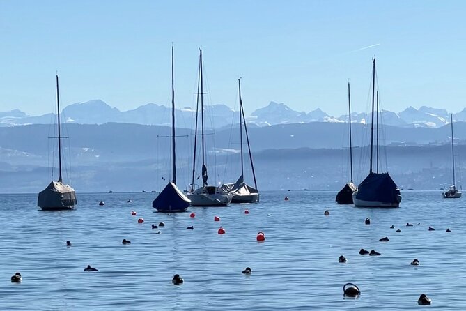 LINDT Home of Chocolate, Cruise On Lake Zurich And Old Town Walking Tour - Old Town churches and Niederdorf