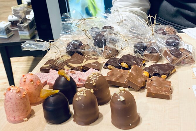 Lucerne Zvieri Swiss Traditional Tasting Experience - The Old Town setting matters