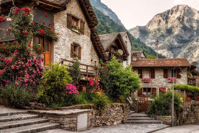 Lugano Mountains, tour from Milan, Lugano, lake Como. - A guide can make the private format worthwhile